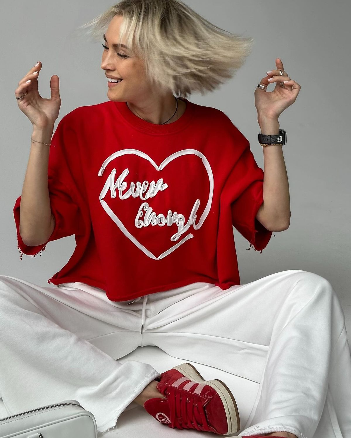 Fashion as a Reflection of Modern Life and Human Creativity